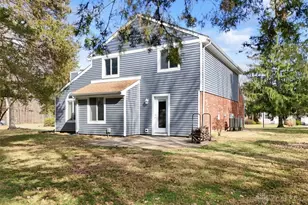 6039 Edna Oaks Ct, Dayton, OH 45459 - Photo 3