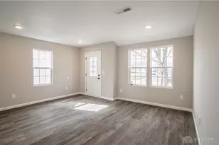 752 Cleverly Rd, Dayton, OH 45417 - Photo 5