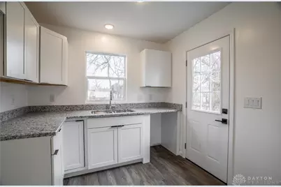 752 Cleverly Road, Dayton, OH 45417 - Photo 9