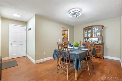 2421 W Alex Bell Road, Dayton, OH 45459 - Photo 3