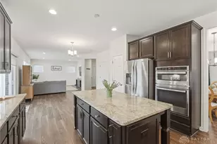 535 Carleton Dr, Sugarcreek Twp, OH 45440 - Photo 13