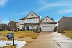 10126 Kindle Dr, Dayton, OH 45458 - Photo 3