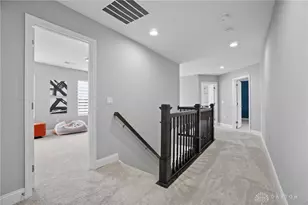 10126 Kindle Dr, Dayton, OH 45458 - Photo 39