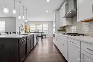 10126 Kindle Dr, Dayton, OH 45458 - Photo 23