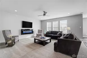 10126 Kindle Dr, Dayton, OH 45458 - Photo 9