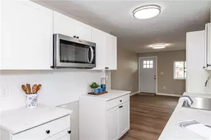 218 Smith St, Dayton, OH 45417 - Photo 7