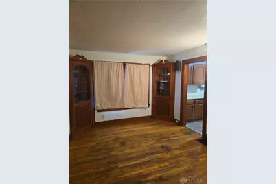 2310 Oakridge Drive, Dayton, OH 45417 - Photo 7