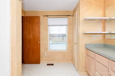 929 N Tecumseh Road, Springfield, OH 45504 - Photo 35