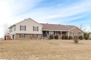 929 N Tecumseh Rd, Springfield, OH 45504 - Photo 3