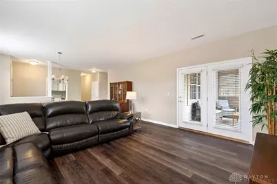 9080 Waterway Court, Miamisburg, OH 45342 - Photo 7