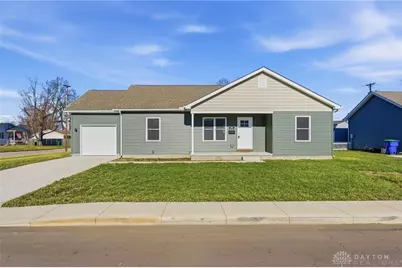 910 Vine Street, Washington Court House, OH 43160 - Photo 1