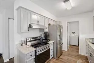 6296 Blossom Park Dr, Dayton, OH 45449 - Photo 11