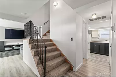 5917 Longford Road, Huber Heights, OH 45424 - Photo 9