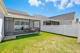 4049 Pepperwell Cir, Sugarcreek Twp, OH 45440 - Photo 33