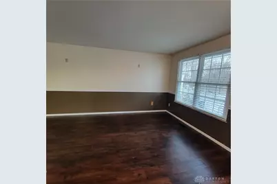 5886 Troy Villa Boulevard, Dayton, OH 45424 - Photo 7