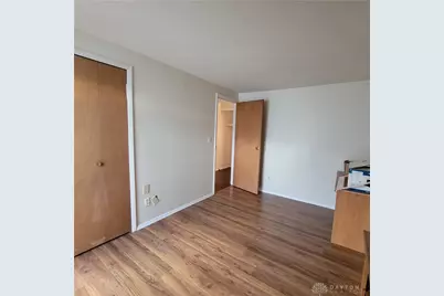 5886 Troy Villa Boulevard, Dayton, OH 45424 - Photo 13