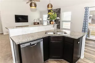 8127 Cherry Birch Dr, Tipp City, OH 45371 - Photo 13