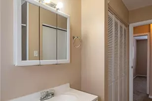 16 Hillgard St, Dayton, OH 45426 - Photo 23