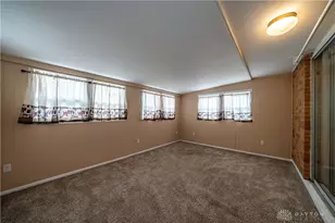 16 Hillgard St, Dayton, OH 45426 - Photo 13