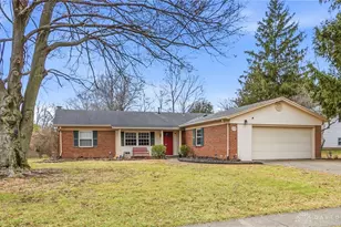 2776 Corlington Dr, Kettering, OH 45440 - Photo 1