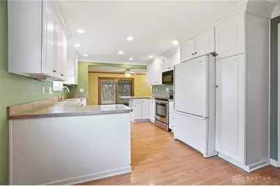 2776 Corlington Drive, Kettering, OH 45440 - Photo 17