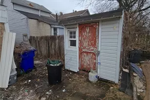 3202 E 5th St, Dayton, OH 45403 - Photo 5