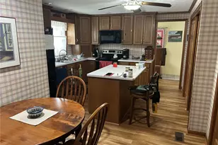 2415 Tennyson Dr, Bellbrook, OH 45305 - Photo 7