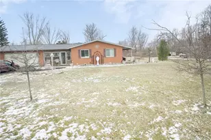 324 Crestway Rd, Clayton, OH 45315 - Photo 5