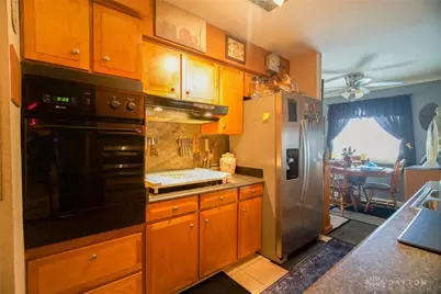 324 Crestway Road, Clayton, OH 45315 - Photo 11