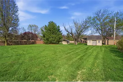 1796 N Belleview Drive, Bellbrook, OH 45305 - Photo 35