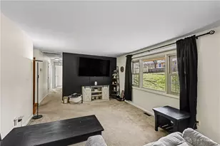 4351 Sillman Pl, Dayton, OH 45440 - Photo 5