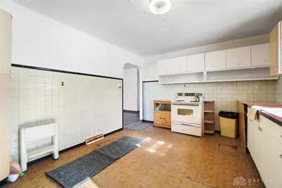 5711 Fairview Drive, Franklin, OH 45005 - Photo 13