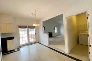 6939 Crossbrook Dr, Dayton, OH 45459 - Photo 13