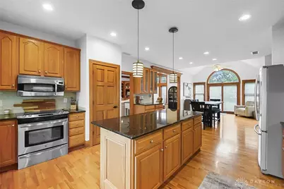 10600 Chestnut Hill Lane, Dayton, OH 45458 - Photo 17