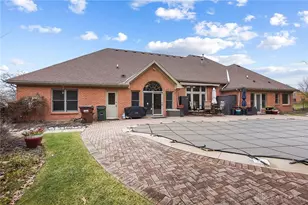 10600 Chestnut Hill Ln, Dayton, OH 45458 - Photo 43