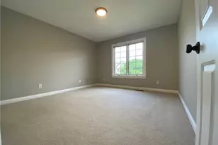 5665 Stone Lake Dr, Dayton, OH 45429 - Photo 11