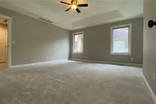 5665 Stone Lake Dr, Dayton, OH 45429 - Photo 9