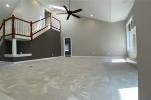 5665 Stone Lake Dr, Dayton, OH 45429 - Photo 5