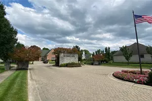 5665 Stone Lake Dr, Dayton, OH 45429 - Photo 23