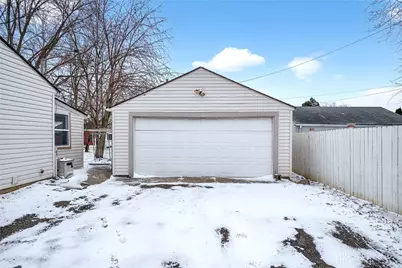 112 Colebrook Drive, Vandalia, OH 45377 - Photo 3