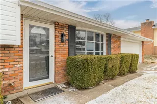 42 Ramsey Dr, Hamilton, OH 45013 - Photo 3