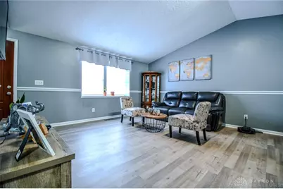 8286 Briar Ridge Court, Dayton, OH 45424 - Photo 9