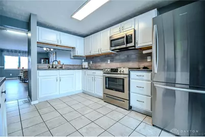 8286 Briar Ridge Court, Dayton, OH 45424 - Photo 15