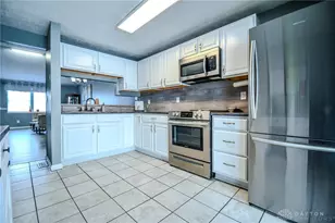 8286 Briar Ridge Ct, Dayton, OH 45424 - Photo 15