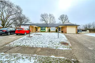 8286 Briar Ridge Ct, Dayton, OH 45424 - Photo 3