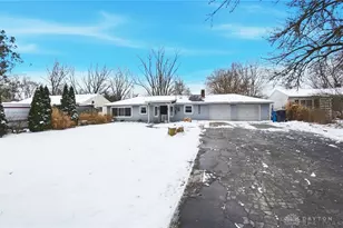 793 Greenwood Ln, Union Township, OH 45245 - Photo 3