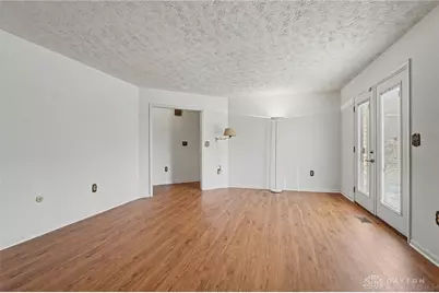 7580 Turtle Creek Drive, Dayton, OH 45414 - Photo 17