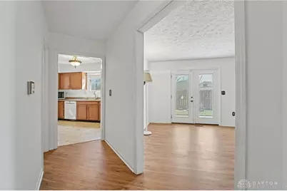 7580 Turtle Creek Drive, Dayton, OH 45414 - Photo 13