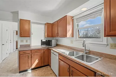 7580 Turtle Creek Drive, Dayton, OH 45414 - Photo 21