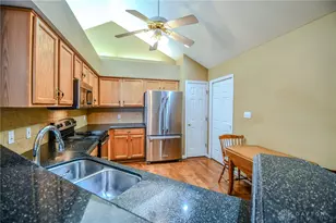 2151 Willow Run Cir, Mad River Twp, OH 45323 - Photo 5